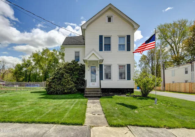 300-wells-st-johnstown-ny-12095/hzid_2494a921