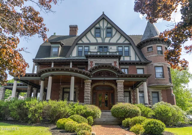 56-union-ave-8-saratoga-springs-ny-12866/hzid_6b0fd25e