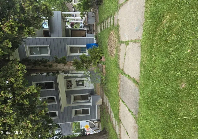110-broad-st-gloversville-ny-12078/hzid_d2c503c8