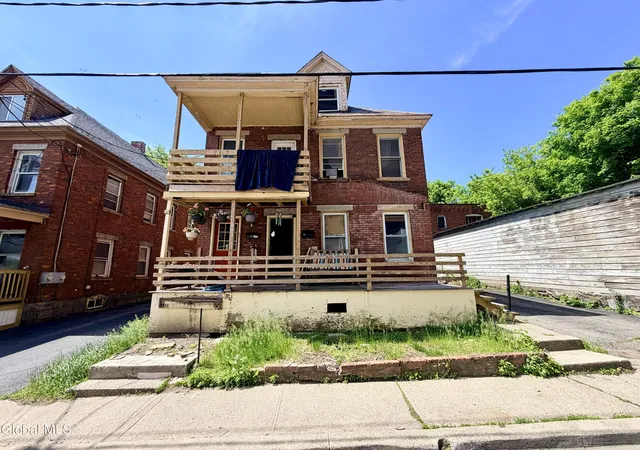 31-elk-st-amsterdam-ny-12010/hzid_5740dc77