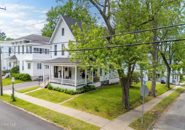 59-prospect-ave-gloversville-ny-12078/hzid_1d4b8d19