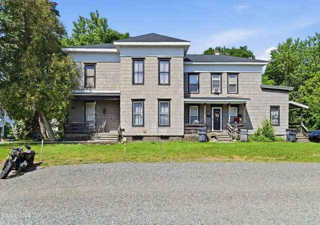82-grand-st-gloversville-ny-12078/hzid_e1fad215
