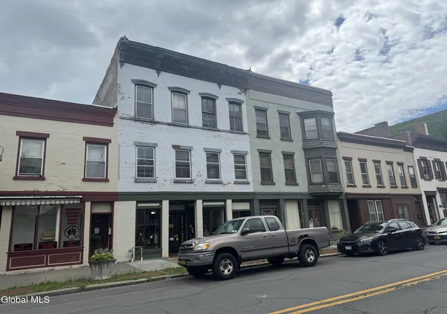 616-2nd-avenue-troy-ny-12182/hzid_4c08bce4