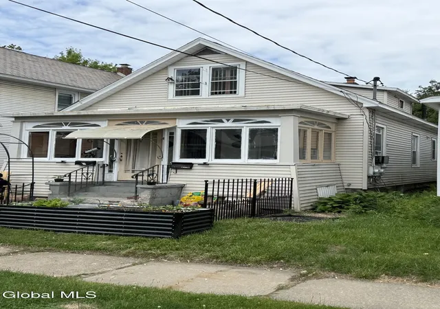 232-3rd-street-schenectady-ny-12302/hzid_9b98c132