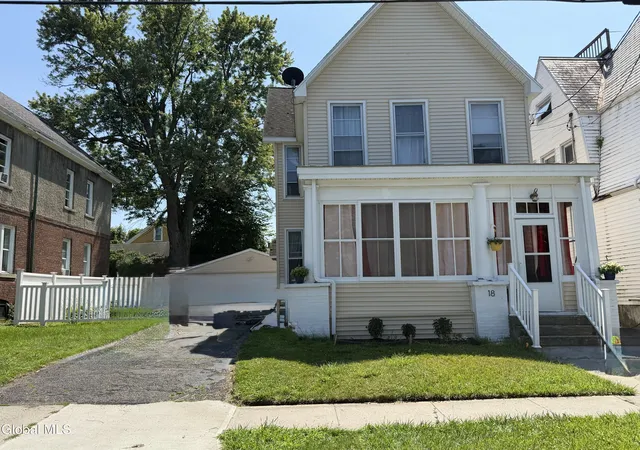 18-summit-ave-troy-ny-12180/hzid_0866367f