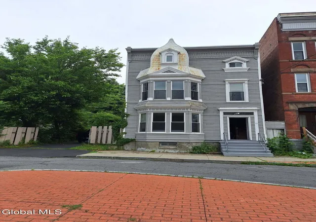 13-13th-street-troy-ny-12180/hzid_aa515c0e
