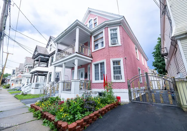 22-elder-st-schenectady-ny-12304/hzid_6aa4663b