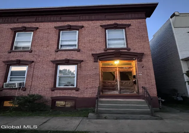1620-4th-avenue-watervliet-ny-12189/hzid_7bf1bfb5