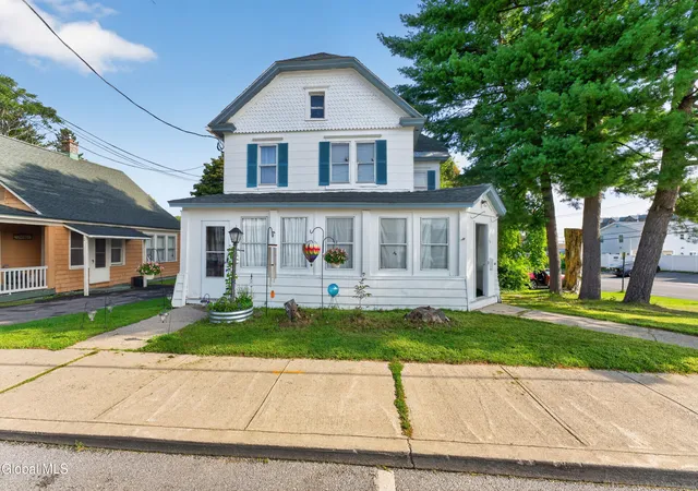 56-amherst-st-lake-george-ny-12845/hzid_ff3e03cf