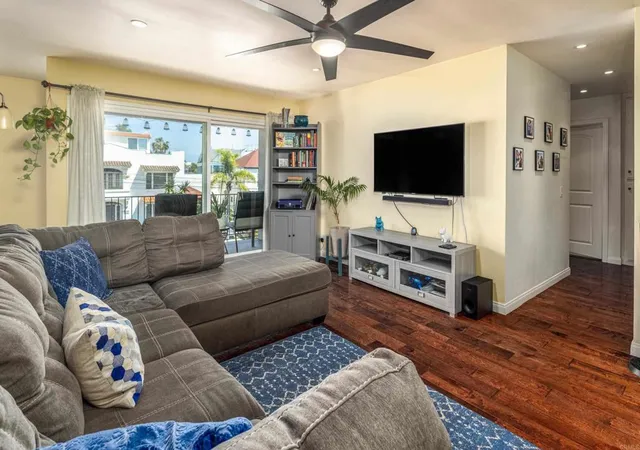 2244-2nd-avenue-20-san-diego-ca-92101/hzid_92f50f83