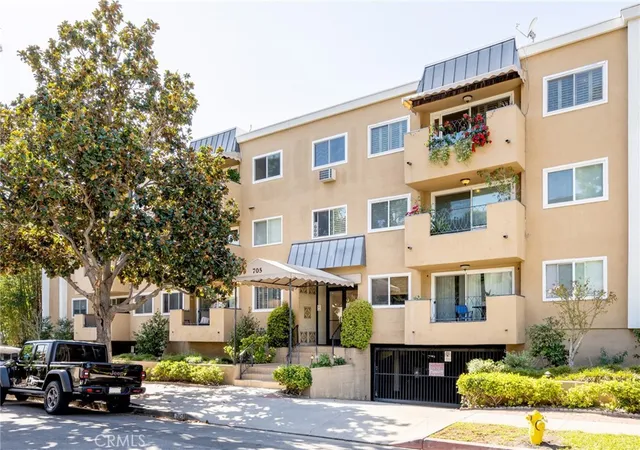 705-westmount-dr-106-west-hollywood-ca-90069/hzid_f4ed6df4
