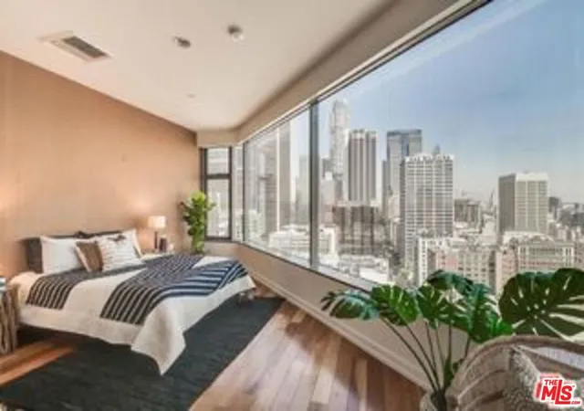 801-s-grand-ave-2107-los-angeles-ca-90017/hzid_11fb05fa