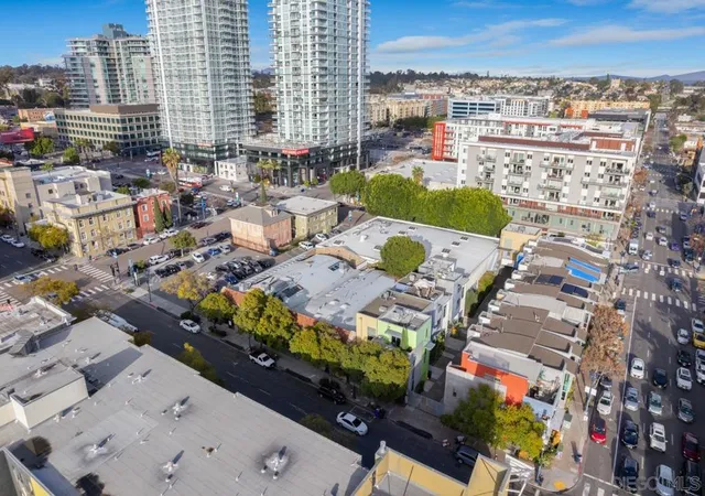 843-10th-ave-a-b-san-diego-ca-92101/hzid_cc92388a