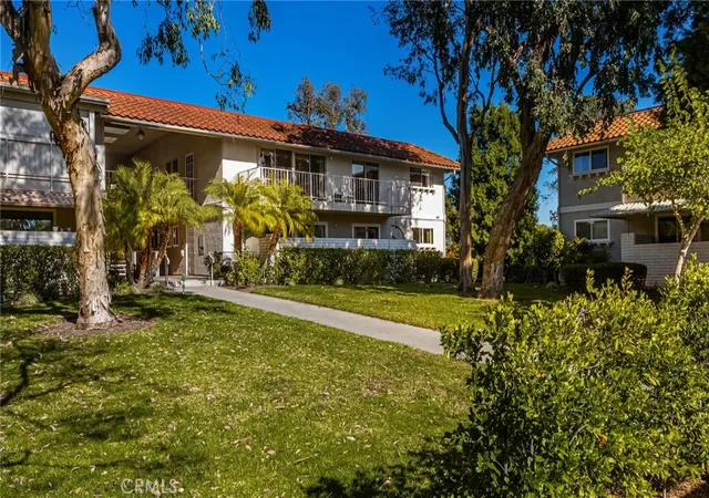 660-avenida-sevilla-p-laguna-woods-ca-92637/hzid_bf683547