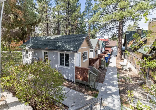 528-cottage-ln-big-bear-lake-ca-92315/hzid_79580d07