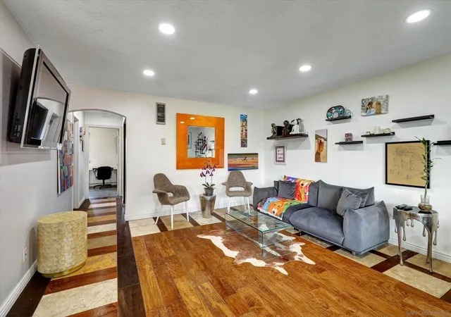 2041-e-grand-ave-38-escondido-ca-92027/hzid_4313d1aa