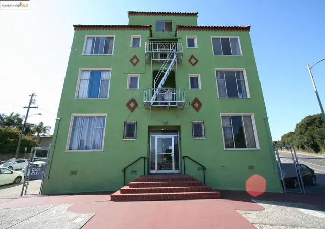 1458-e-33rd-street-oakland-ca-94602/hzid_5664d429