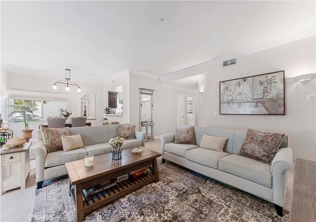 16470-avenida-venusto-b-san-diego-ca-92128/hzid_8d3cb7ca