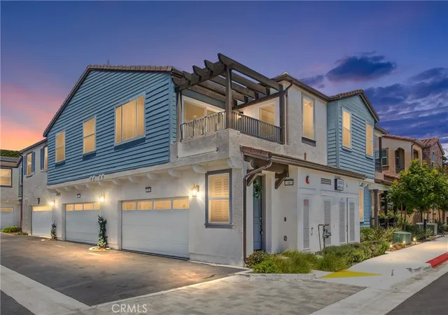 15210-horizon-st-10-fontana-ca-92336/hzid_f59a170e