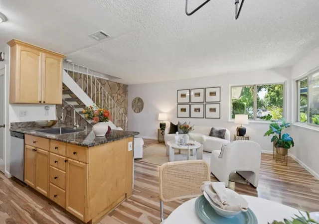 390-n-1st-st-2-campbell-ca-95008/hzid_a2247818