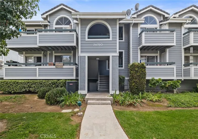 26750-claudette-st-442-canyon-country-ca-91351/hzid_101e92cf