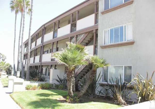 1365-seacoast-dr-e-imperial-beach-ca-91932/hzid_e99ae3d2