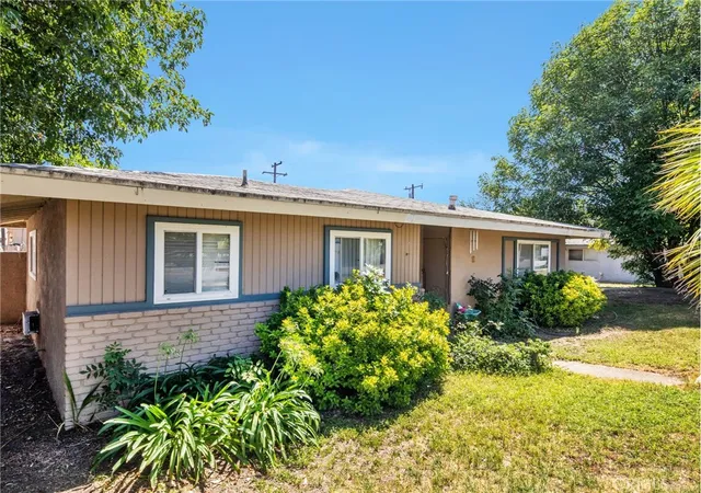 1147-w-d-st-ontario-ca-91762/hzid_795e142c