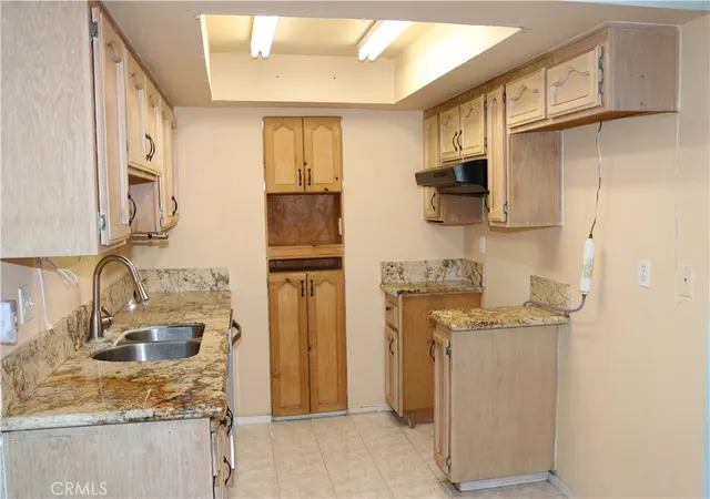 601-s-euclid-st-4-la-habra-ca-90631/hzid_1b5ea395