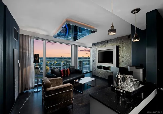 207-5th-ave-702-san-diego-ca-92101/hzid_076b7550
