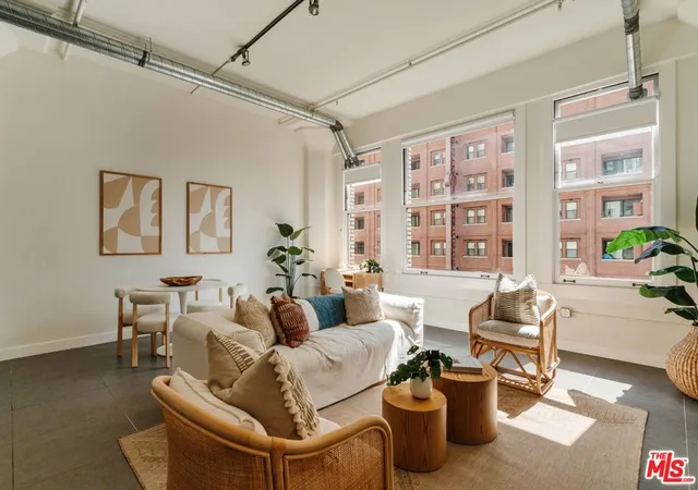 939-s-broadway-404-los-angeles-ca-90015/hzid_ba1ec8b8