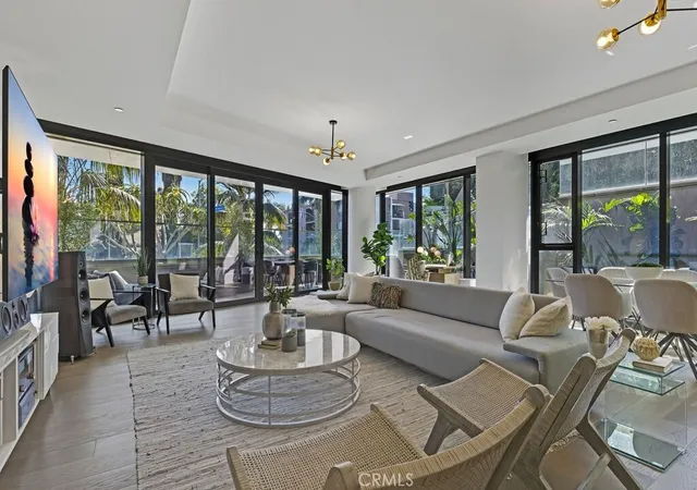 8420-8420-w-sunset-108-los-angeles-ca-90069/hzid_9bed7588