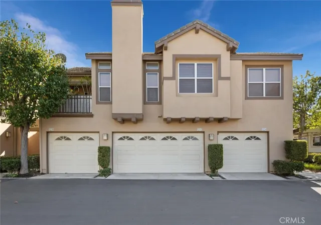 1232-s-country-glen-way-anaheim-ca-92808/hzid_a261820c
