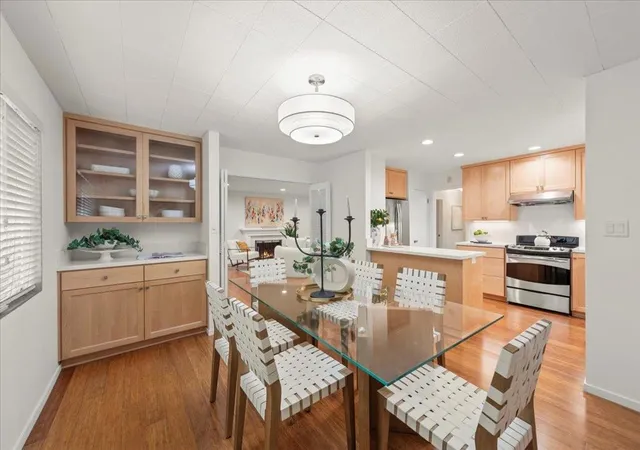 600-pennsylvania-ave-10-los-gatos-ca-95030/hzid_2fb8e46b