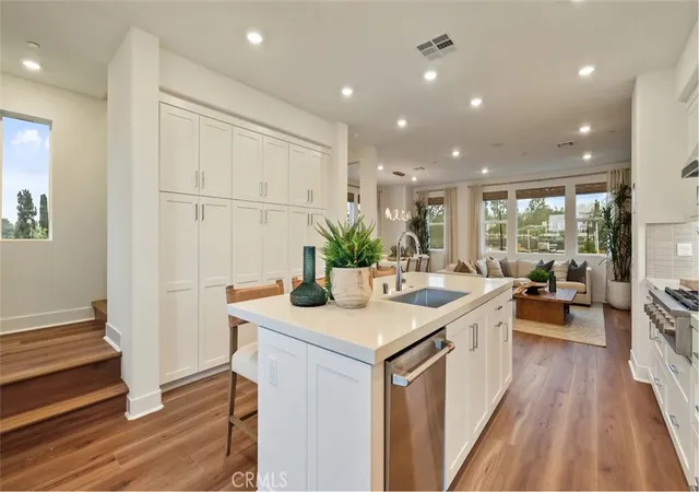 1803-lychee-st-fullerton-ca-92833/hzid_e938e74c