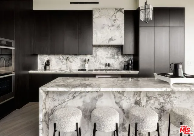 211-w-elm-ct-11e-los-angeles-ca-90067/hzid_b4c9d71e