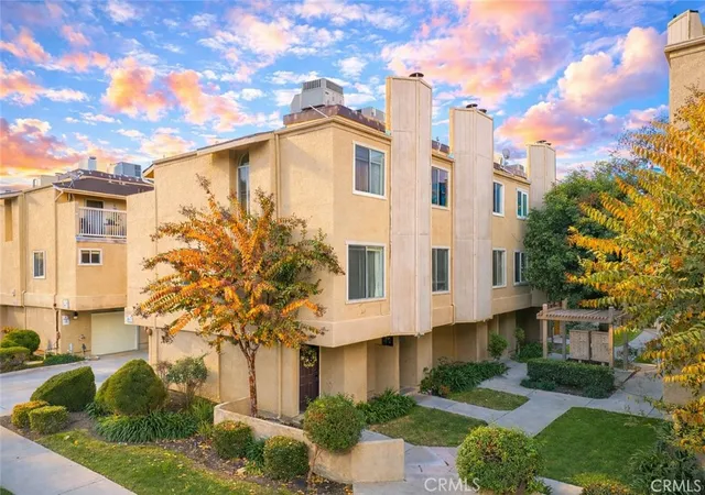 334-s-walnut-ave-brea-ca-92821/hzid_7175dfd4