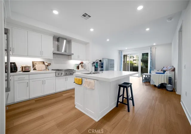 2202-rivington-irvine-ca-92612/hzid_ab3240d0
