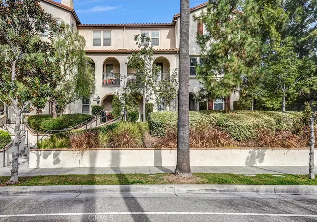 827-e-promenade-e-azusa-ca-91702/hzid_88b254f3