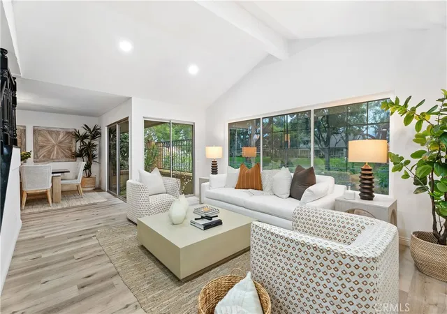 16-e-yale-loop-28-irvine-ca-92604/hzid_6e0278ee