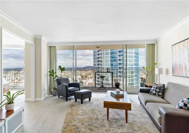 700-e-ocean-blvd-3003-long-beach-ca-90802/hzid_7e20ee36