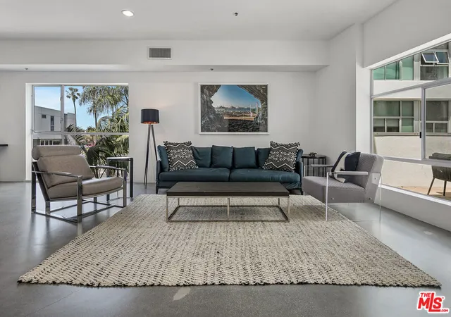 3119-via-dolce-118-marina-del-rey-ca-90292/hzid_730413c6