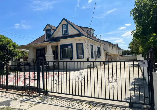 3020-baldwin-st-los-angeles-ca-90031/hzid_64b56793