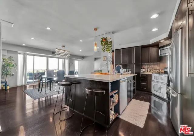 1155-n-la-cienega-blvd-702-west-hollywood-ca-90069/hzid_d2077132
