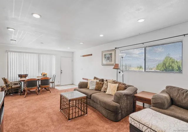 3964-manzanita-dr-san-diego-ca-92105/hzid_c7cc70c2