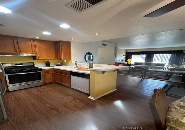 21245-camelia-27-lake-forest-ca-92630/hzid_c299fa1a