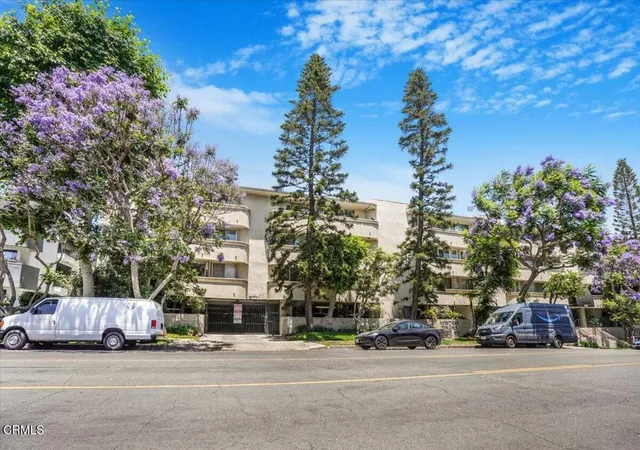 11645-montana-ave-126-los-angeles-ca-90049/hzid_60949f2d