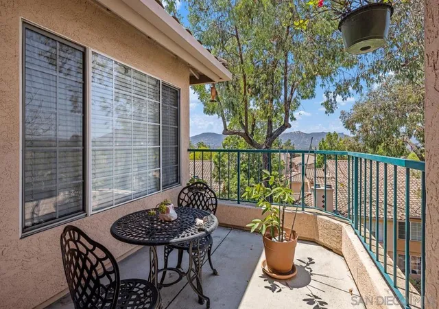 18557-caminito-pasadero-389-san-diego-ca-92128/hzid_7795cc88