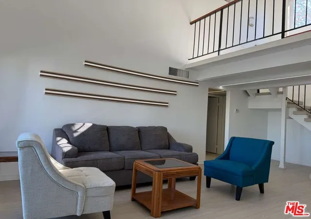18350-hatteras-st-278-tarzana-ca-91356/hzid_b6aea8fb