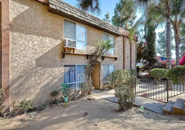 12923-mapleview-st-6-lakeside-ca-92040/hzid_61568fad