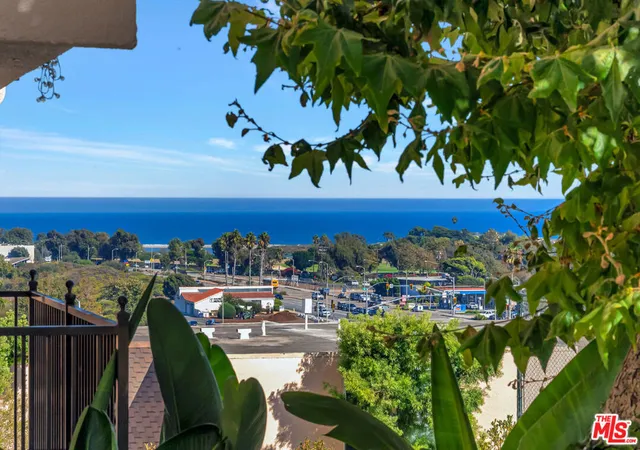 23901-civic-center-wy-d238-malibu-ca-90265/hzid_d2285a9d